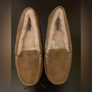 Ugg slippers